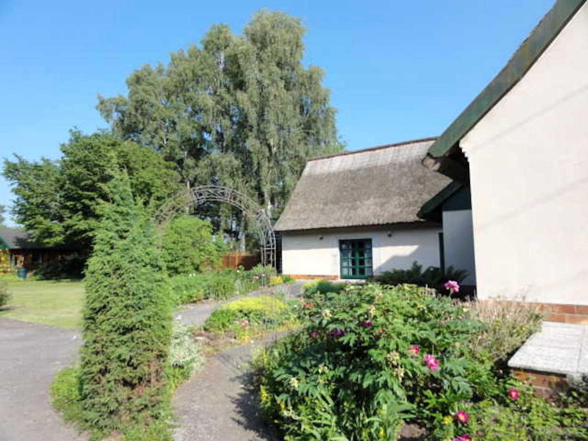 Reetdachhaus "Landhaus Ulrich" Lubkow 外观 照片